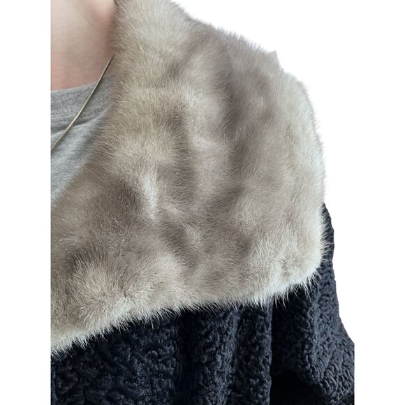 Vintage 1950s Persian Lamb Wool Swing Coat W/ Gray Mink Collar Satin Brocade Lin - Picture 10 of 10